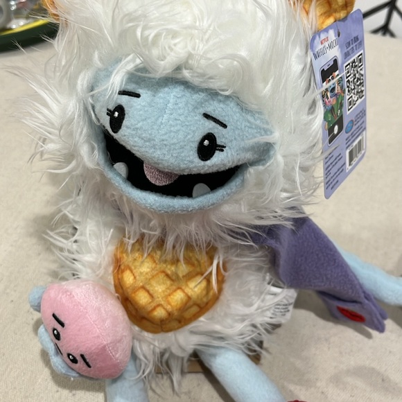 NWT Waffles + Mochi Stuffed Character from Netflix - Picture 9 of 11